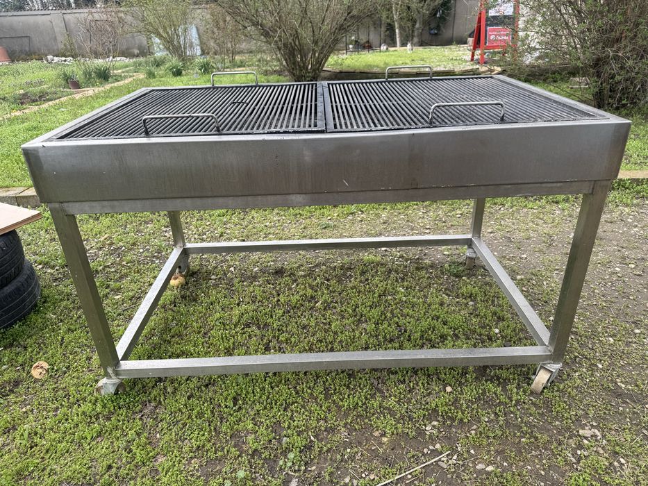 Mobilier de bucătărie din oțel inoxidabil & grătar mare Full Inox
