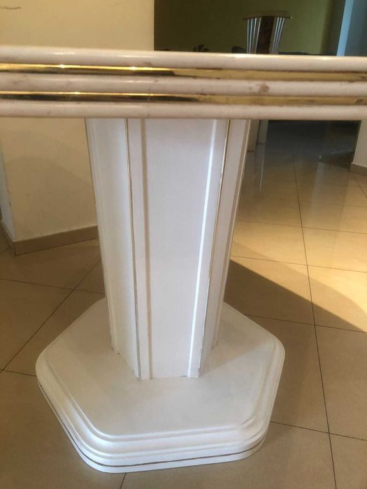 Красива трапезна маса дърво и мрамор, шестоъгълна