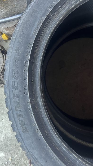 Anvelope de iarna-2 buc  FIRESTONE 255/45R20 105V