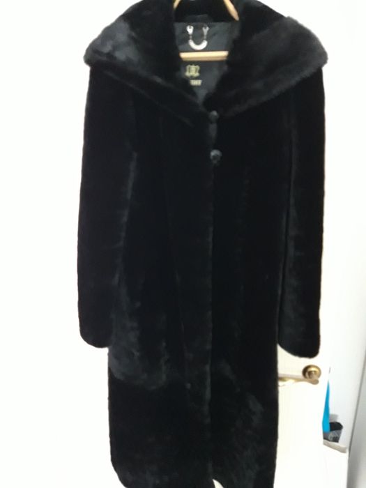 Продам шубу мутон