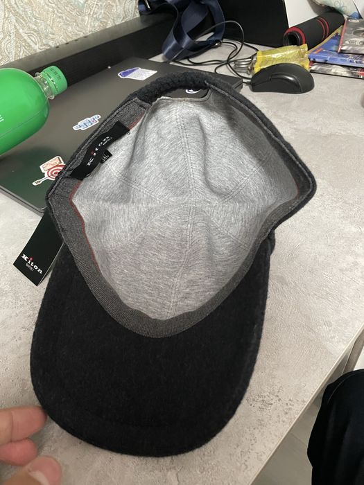 Кепка Kiton срочно продам
