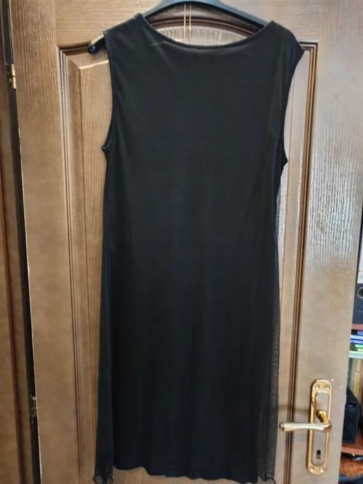 Продавам официална туника без ръкав