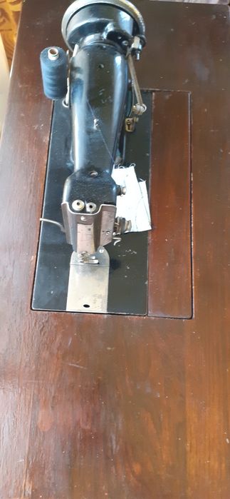 Masina de cusut Casnica