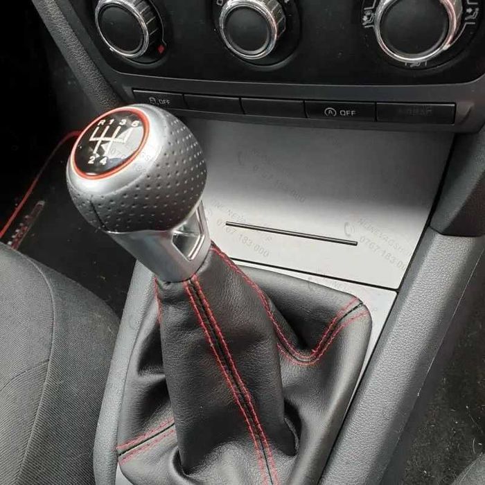 Nuca schimbator S line piele perforata Audi A3,A4 B6,B7,B8,A5,A6,Q5,TT