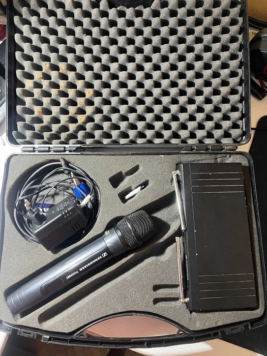 Microfon wireless Sennheiser freePORT EM1-E + receptor + cutie transport