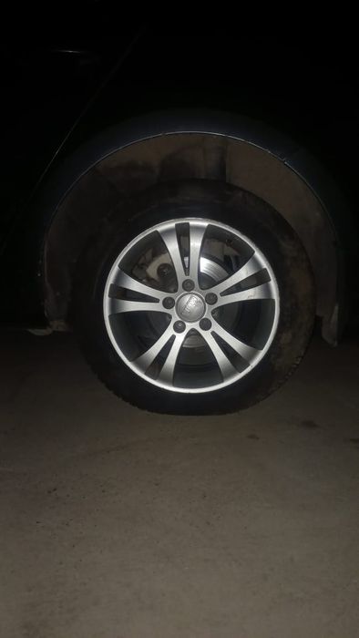 Диски от авто 15-16 оригинал