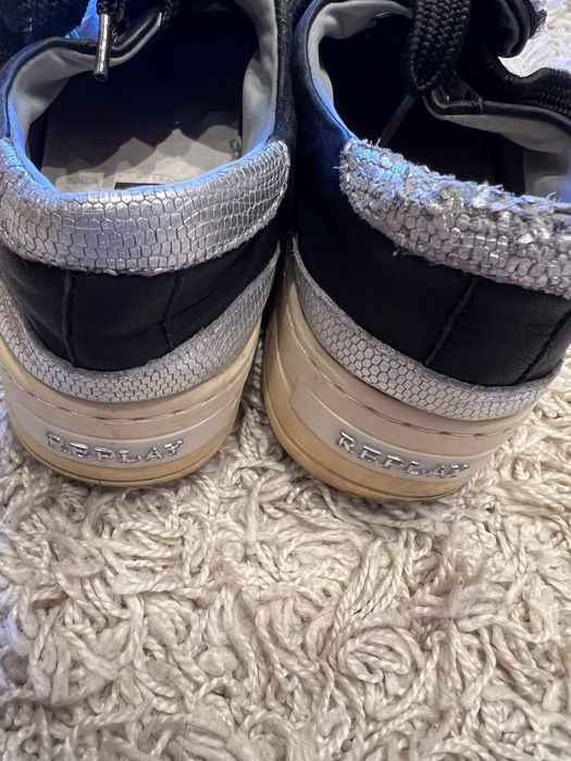 Спортно-елегантни обувки на Replay