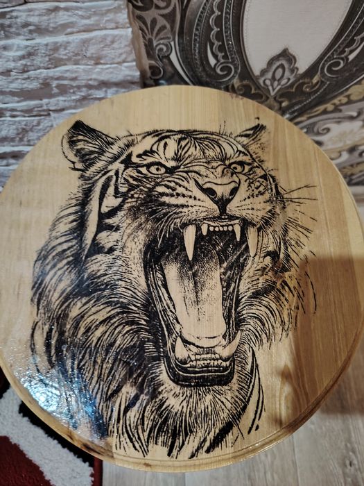 Стульчик! для прихожей и не только.