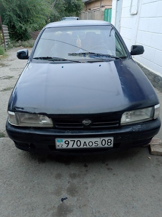 Ниссан примера 1991года