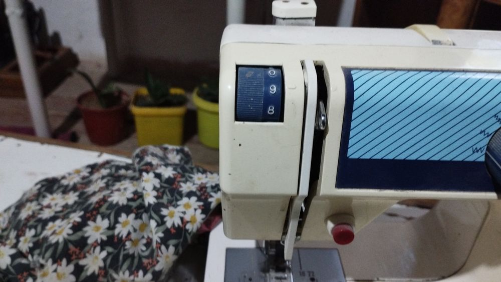 Тигетин машин Сатылады 9 тигис тигеди