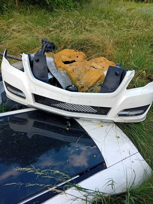 Mercedes R350 4matic 2014 на части