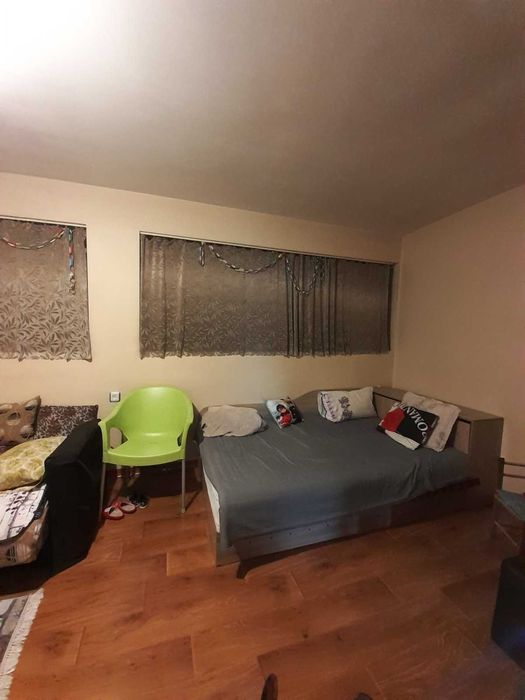 ДВУЕТАЖНА КЪЩА в кв. Тракийски, гр. Хасково