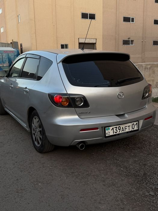 Мазда 3 2003г в хорошем состояний