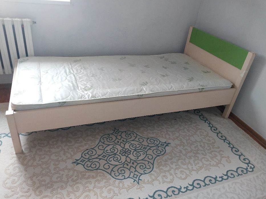 Кровать односпалтный