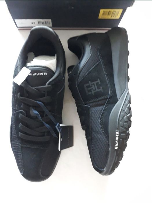 Tommy Hilfiger nr 43 originali