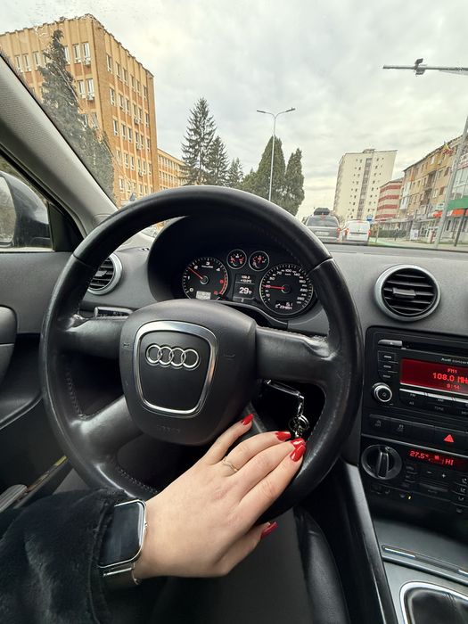Vand Audi A3, anul 2010