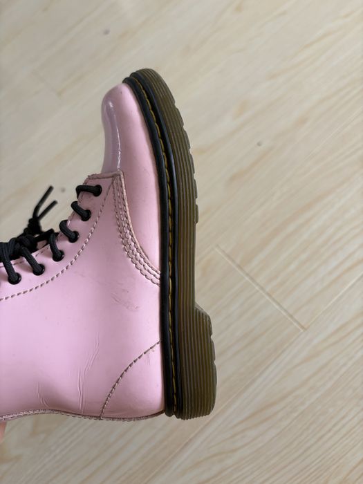 Розовые ботинки Dr. Martens 27 размер
