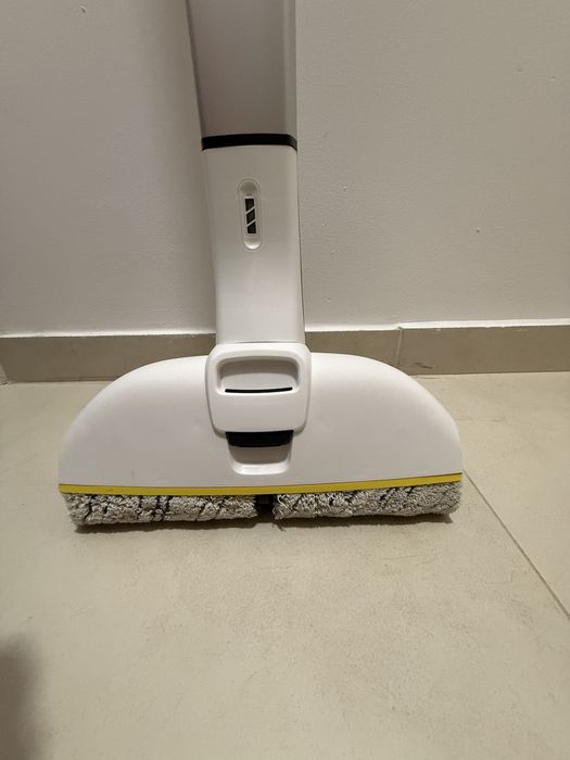 Mop electric KARCHER EWM 2 + 2 perii noi