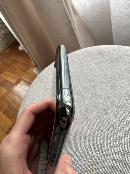 iPhone 11 Pro Max, 64GB, Midnight Green