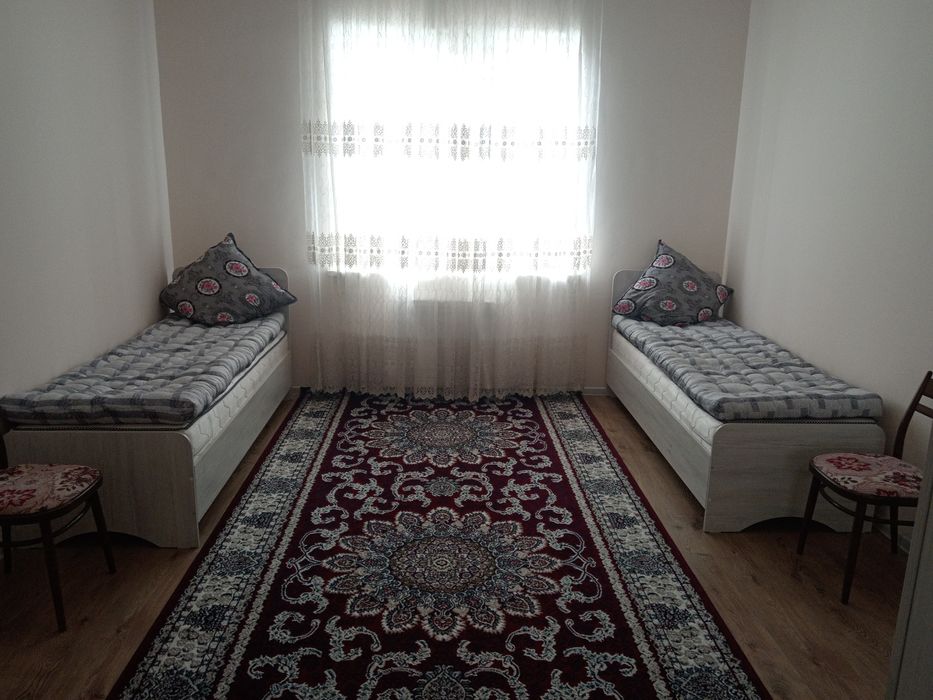 Квартира чистая, без хозяйки.