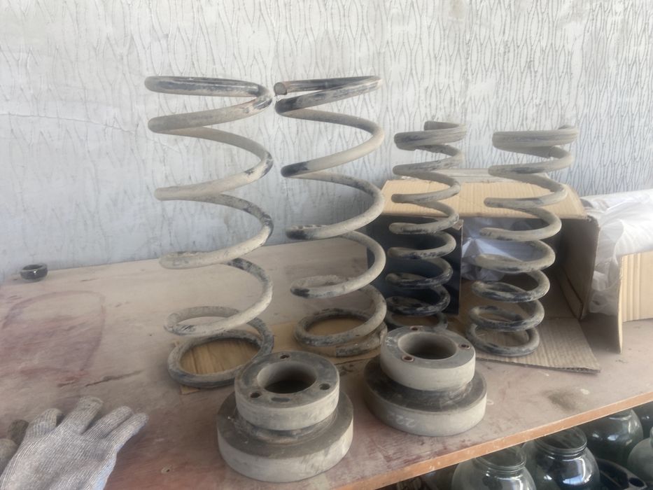 Продам пружины,проставки,Патфайндер р51