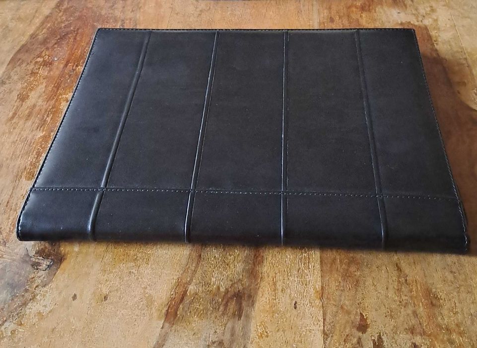 папка за документи с цип луксозна кожена черна Марксман Marksman А4