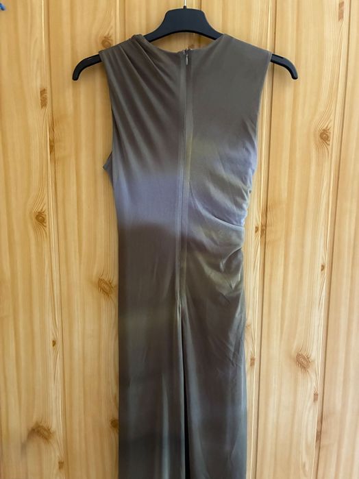 Zara рокля нова с етикет