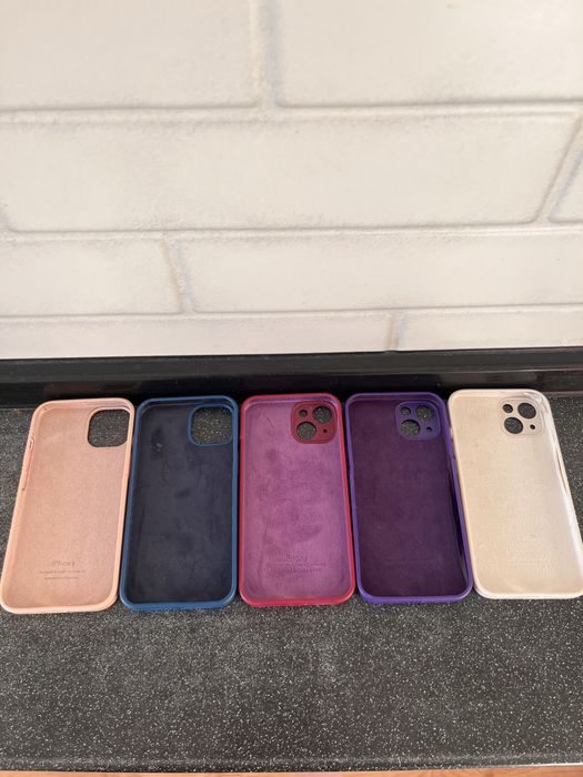 Чехлы на Iphone13-14