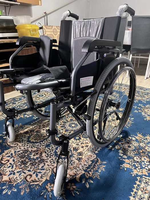 Инвалидная коляска