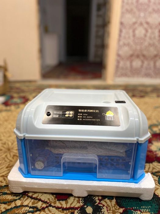 Инкубатор 16яйцаа