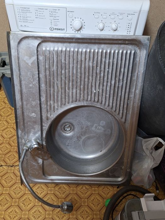 Раковина из нержавейки