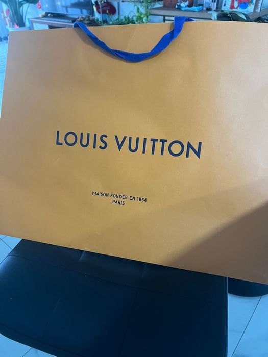 Louis Vuitton чанта
