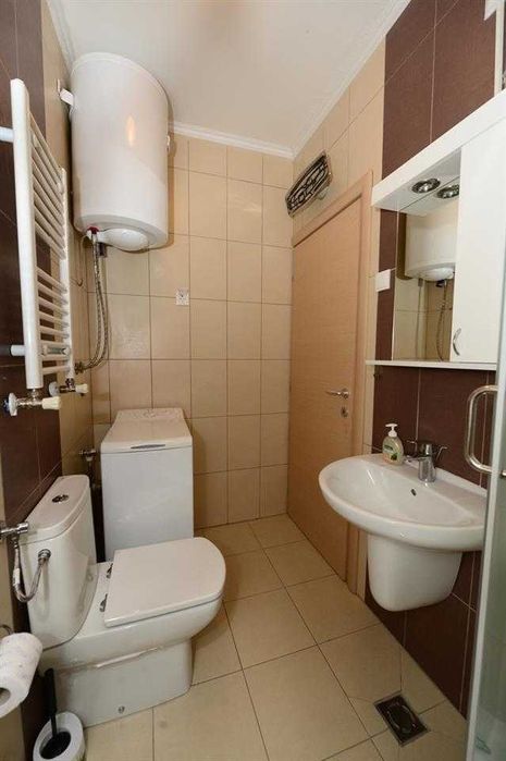 Дава се под наем Двустаен апартамент в Пловдив, Кючук Париж - 56 кв.м за 224.4 € - Снимка #5