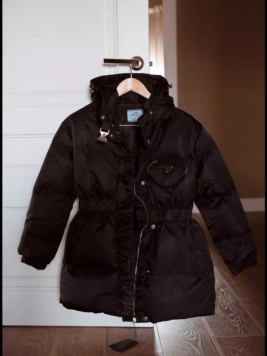 Зимняя куртка Prada