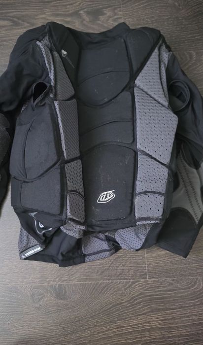 Armura Troy Lee Design