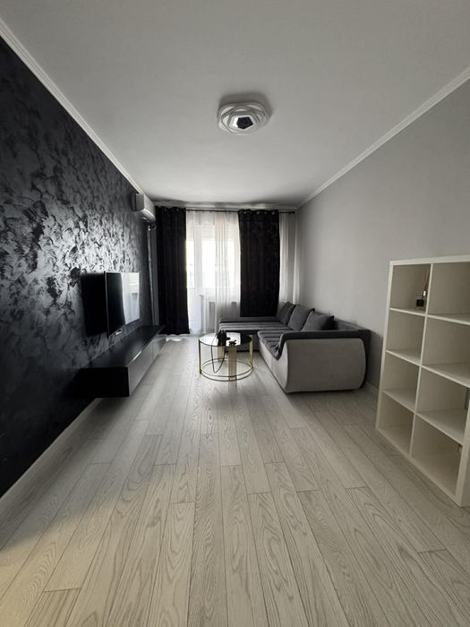 Inchiriez apartament odei berceni