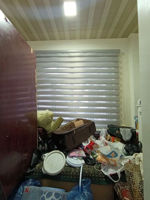 Продаёца квартира Чирчик Навой Ширин кафе