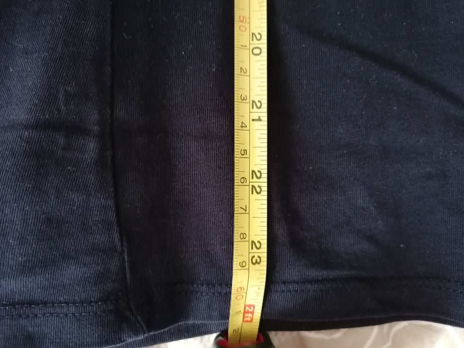 Tricou și blugi/ marimea M
