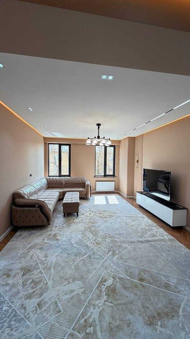 ;Новостройка‼️2ком квартира 55м2 новый евро Аския базар улБобура