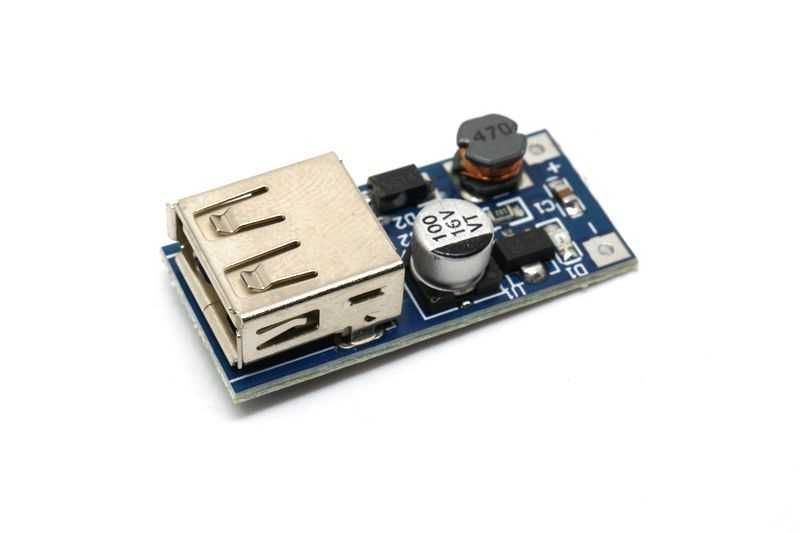 Преобразователь DC-DC 0.9В-5В до 5В 550мA повышающий