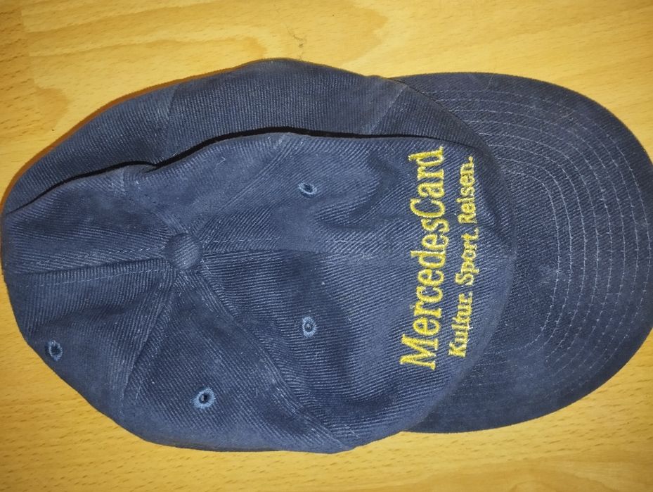 Sapcă nouă Mercedes