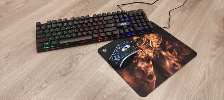 продам новый игровой набор Defender MKP-117. Мышь, клавиатура и коврик