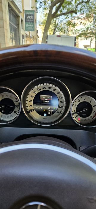 Vand MERCEDES BENZ E CLASS 200-  2013 cabrio