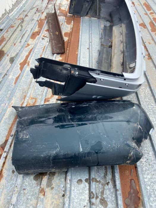 Задний бампер BMW e38 оригинал