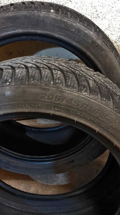 Зимни гуми 205 45 16 - 3 броя KUMHO