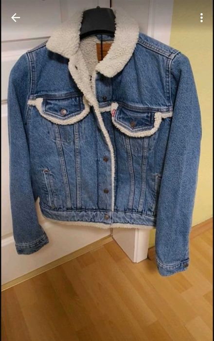 Яке Levis Premium размер L