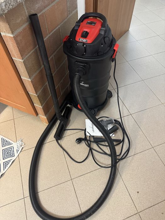 Aspiratorul multifunctional Lehmann Dace XL 30L