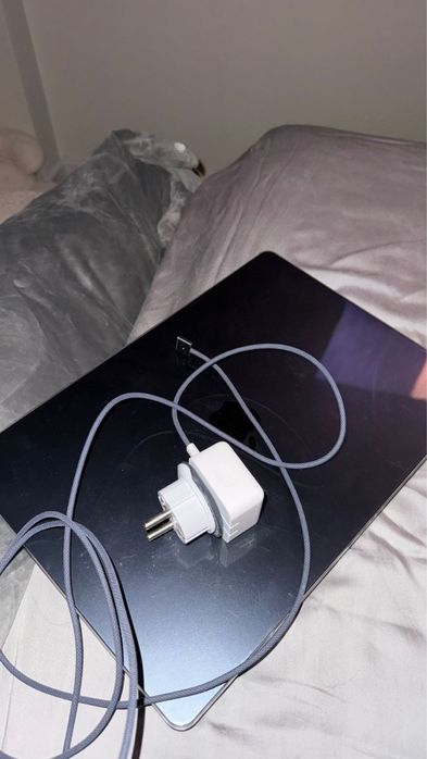 Apple MacBook Air 15” — 256 GB, цвет Midnight