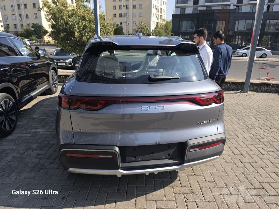 BYD Yuan up ev 401 km 2026