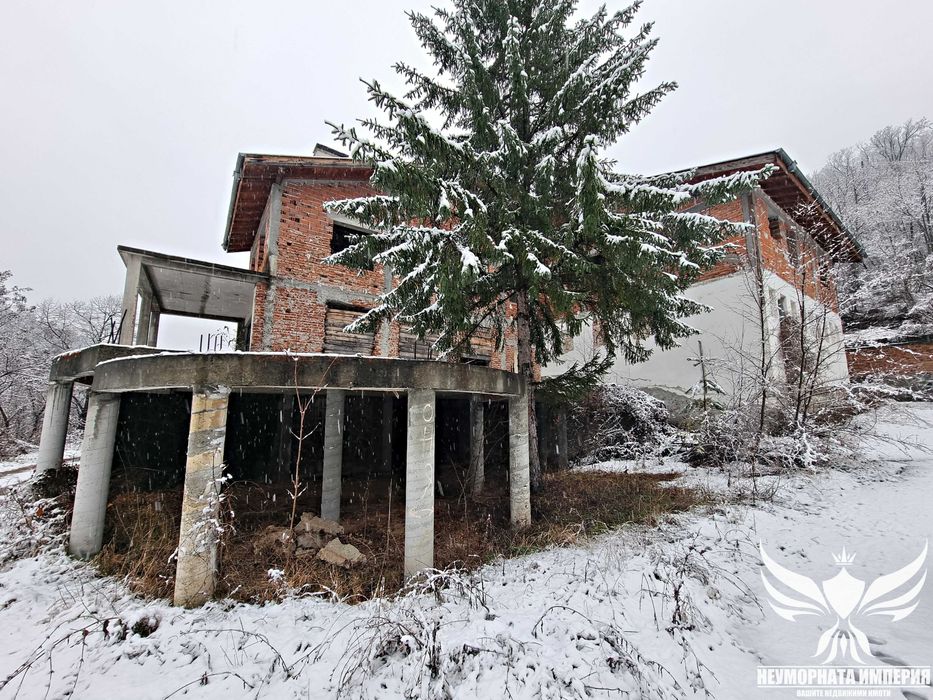 Продава се Хотел в с. Нареченски бани, Област Пловдив - 3557 кв.м за 155 €/кв.м - Снимка #8